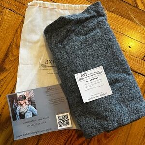 Women’s BXB Blue Gray Herringbone Infinity Cuffed Scarf